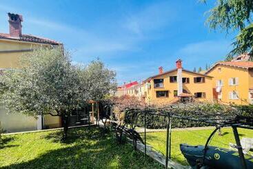 تختخواب و صبحانه Villa Verde Piran, Authentic Mediterranean Stay