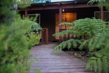 פנסיון Mudstone Spa Retreat