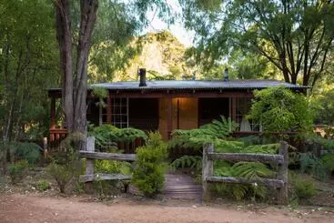 Pensione Mudstone Spa Retreat
