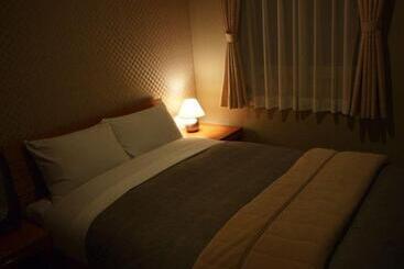 Alberg Aso Base Backpackers