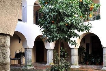 Отель Rural Gran Maestre