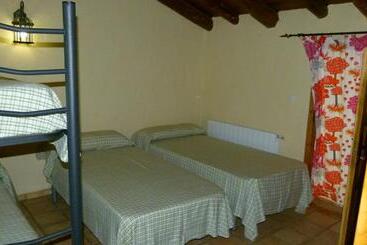 ユースホステル Cortijo Covaroca