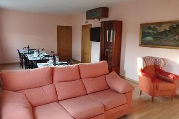 ユースホステル Residencial El Cuartel