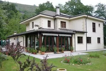 Bed and Breakfast Casa Jesus Muddyboots