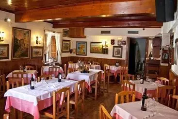 Hotel Hostal La Maya