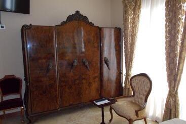 Отель Rural Las águedas