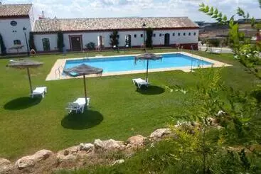Rezydencja Complejo Pueblo Blanco