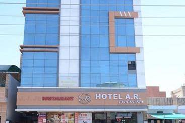 בית מלון כפרי Ar Excellency