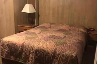 Coronado West Motel