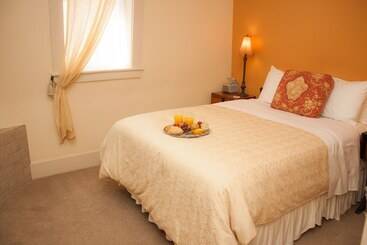 민박 Hamilton House