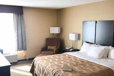 Hotelli Quality Inn & Suites Mendota Near I 39