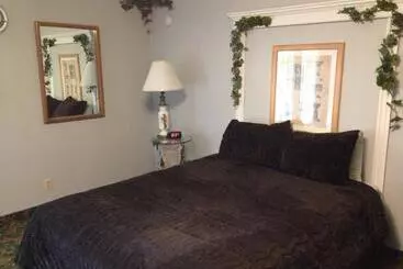 Motelli Bennett Bay Inn