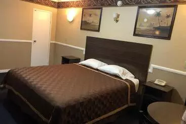 モーテル Whittier Travel Inn