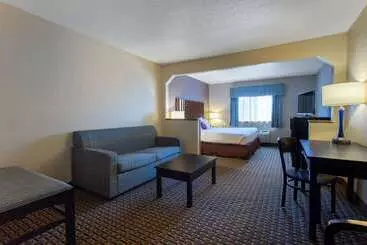 Hotel Ramada By Wyndham Glendale Heights/lombard