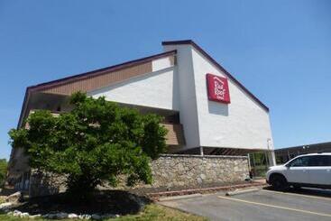 בית מלון כפרי Red Roof Inn St Louis  Florissant