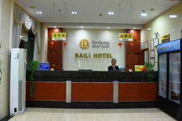 호텔 Baili
