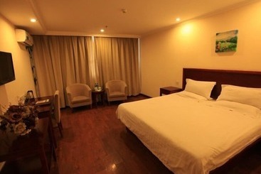 酒店 Greentree Inn Tianjin Xiqin Development District Dasi Meijiang Exhibition Center