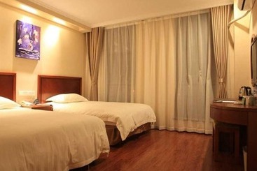 Отель Greentree Inn Xuzhou High Speed Railway Station Express