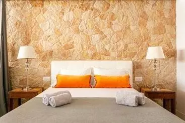 هتل آپارتمان Cala Vadella Panoramic Retreat