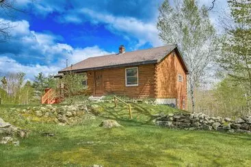 Mökkimajoitus Charming Lovell Cabin   7 Mi To Kezar Lake!