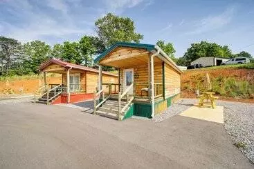 Mökkimajoitus Cozy Cabin In The Smokies   Great For Couples!