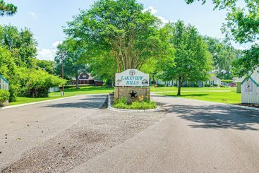 Hus på landet Family Friendly Lake Livingston Retreat W/ Patio!