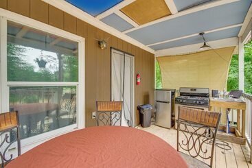 Kır Evi Wesson Cabin W/ Private Beach, Fishing & Hiking!