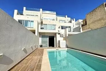 Majatalo All Nations Duplex With Pool