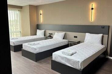 Отель Esse Joven