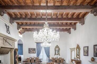 Villa Neviera Wine Resort & Spa By Cantine Due Palme