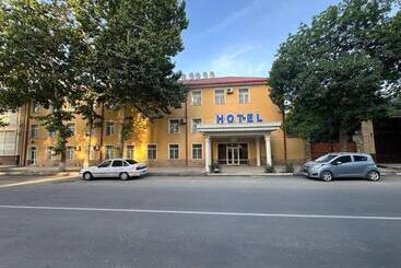 Hotelli Grand Silk Road