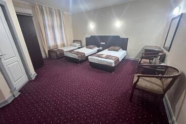 Otel Grand Silk Road