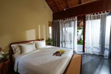 هتل Jm Casavilla Retreat Phu Quoc