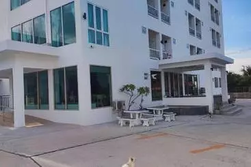 ホテル Mali House Sakon Nakhon