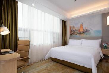 Vienna Hotel Hubei Dangyang Bus Passenger Station