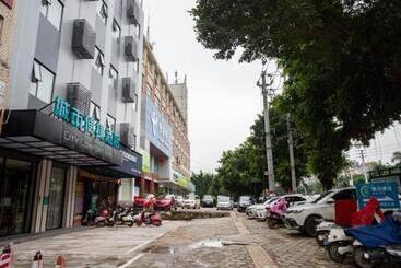 Hôtel City Comfort Inn Beiliu Yongfeng Plaza Chengnan Bus Station