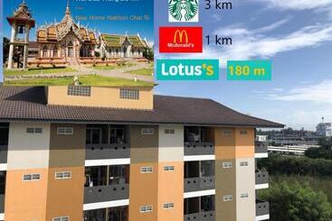 Hotelli New Home Nakhon Chai Si