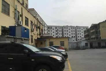 Hotelli 7days Inn Lianyungang Railway Station Branch