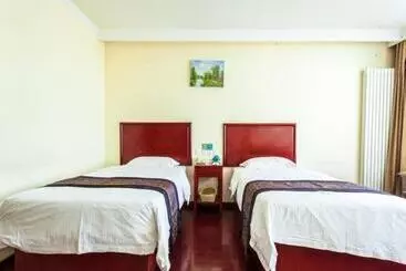 Otel Greentree Inn Hebei Chengde Railway Station Southeast Chengde Century City Business