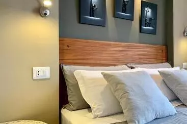 Pensão Porta Ronca B&b, Suites & Apts
