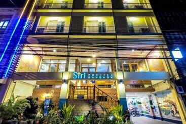 هتل Siri Poshtel Bangkok