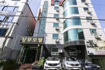 Motel Sangmu Gwangju