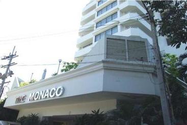 מלון דירות The Monaco Residence