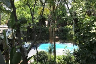 Apart Otel Waterhouse Guest Lodges 295 Indus Street