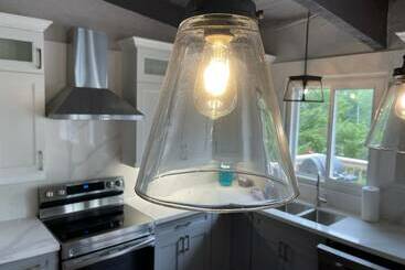 קוטג'' 128 Birch View Trail