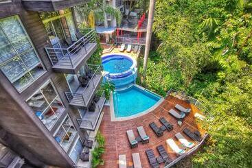 アパートメント Jungle Vista Boutique