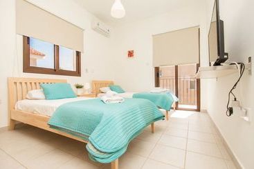 Oceanview Luxury Villa 007