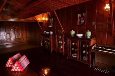 هتل Athithara Homestay