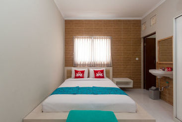 Szálloda Zen Rooms Nusa Dua Fiesta