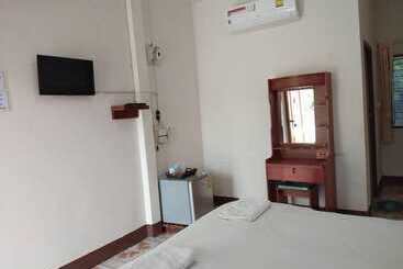 Pensão Sarm Mork Guest House